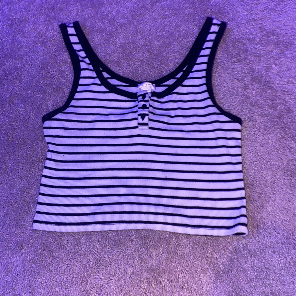 Cropped stripped tank top, with buttons! Very cute casually or dressed up!